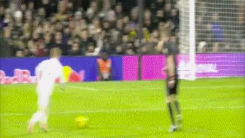 征服希腊杯！跟随小欧，梦想翱翔起航！